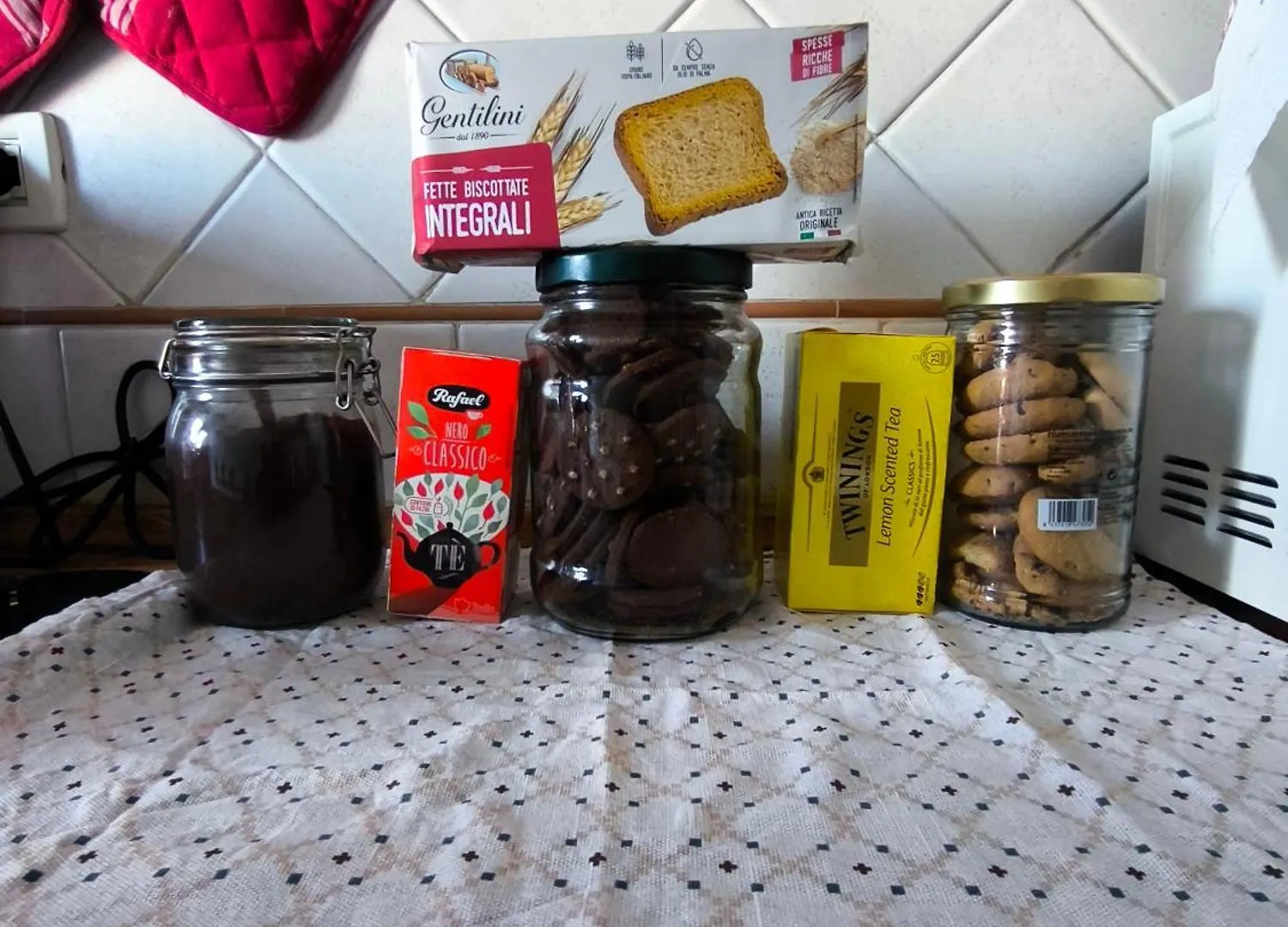 Homestay Appio Tuscolano Apartment Rome Italy